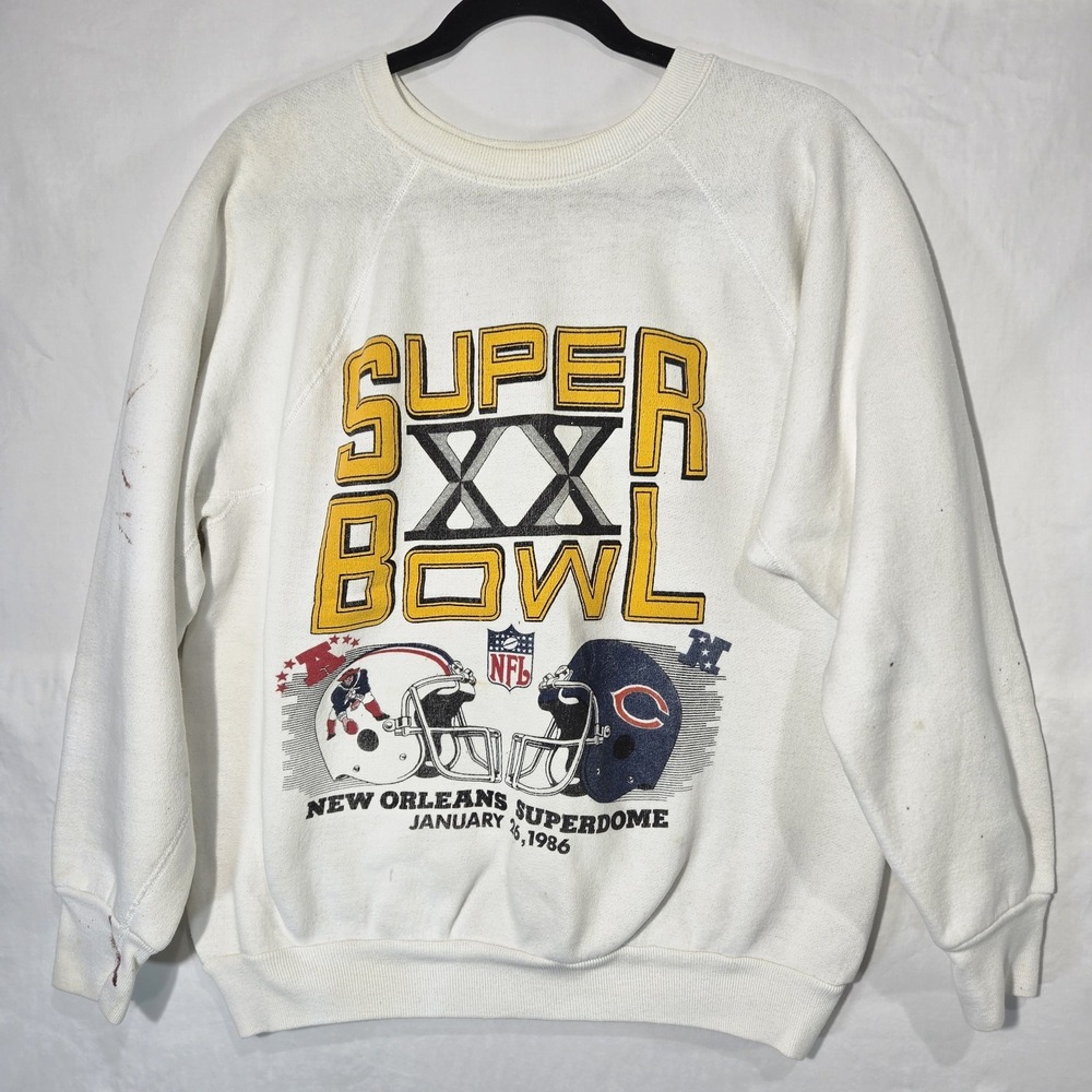 Super Bowl XX 1986 Sweatshirt NFL Chicago Bears NE Patriots Large Distressed